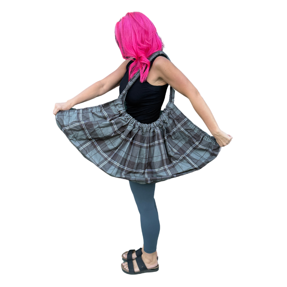VersaTote - Dark Plaid